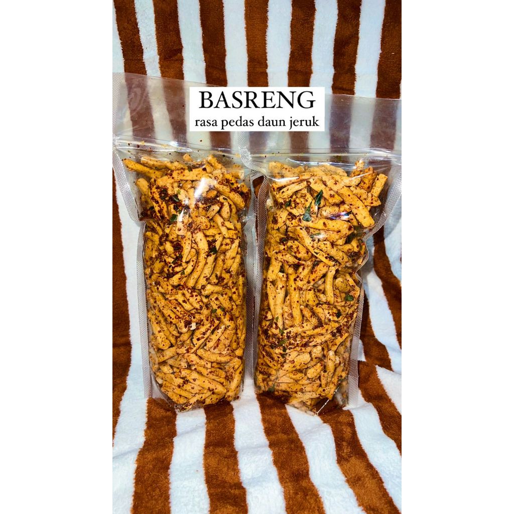 

Basreng pedas daun jeruk baso goreng enak gurih kriuk kress MAKARONI balado makroni kecil