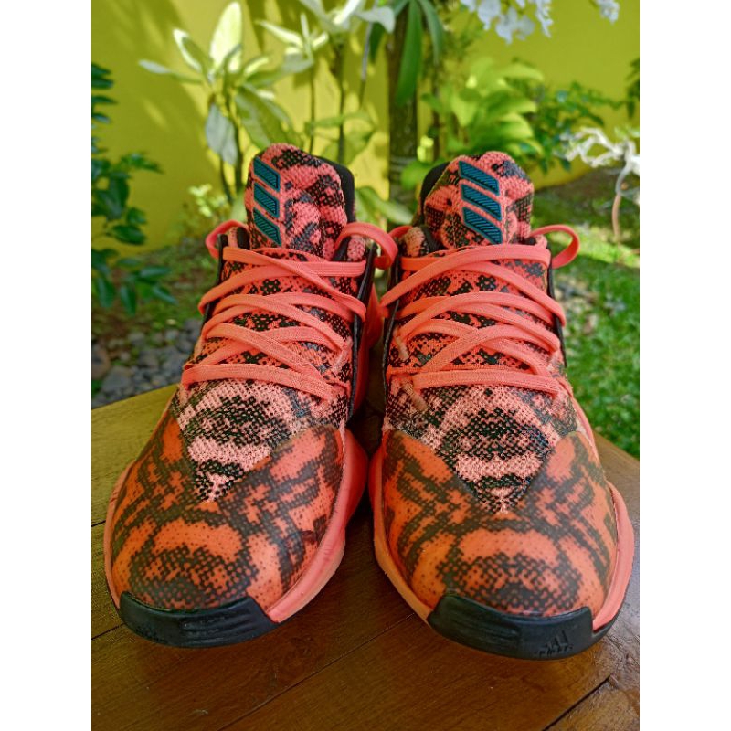 Sepatu Basket Adidas - Adidas Harden Vol. 4 Signal Coral