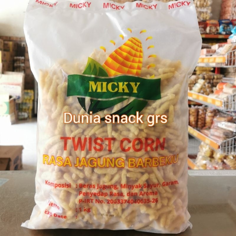 

Twiscorn Jagung BBQ Micky 1kg / Twis Twis Jagung Barbeque Micky