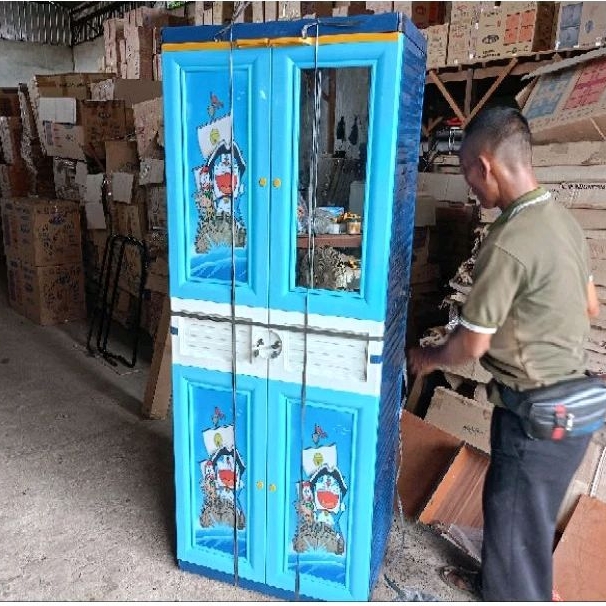 Lemari Pakaian Plastik Gantung Jumbo "Mytop Ivory" Doraemon Kaca + Kunci