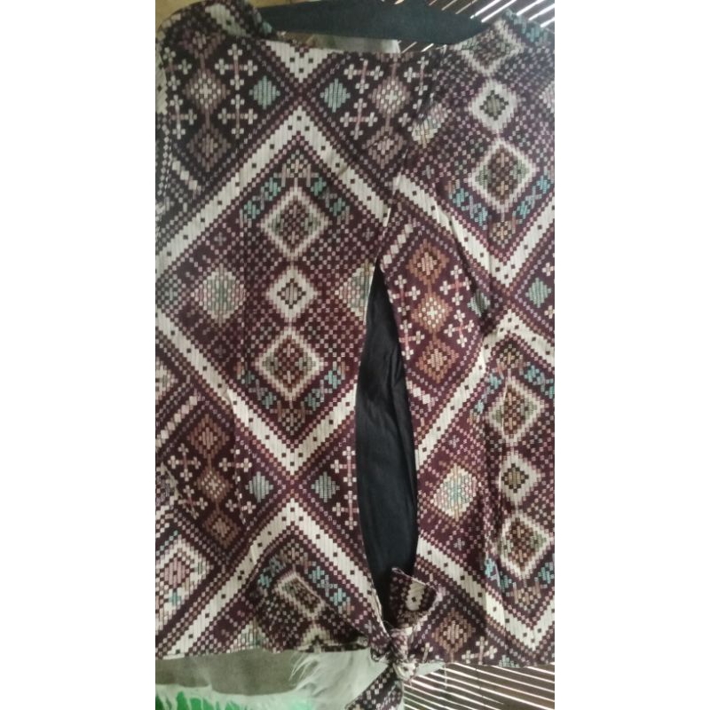 baju batik kerja/baju batik wanita/preloved baju batik/preloved atasan batik/batik wanita Preloved/p