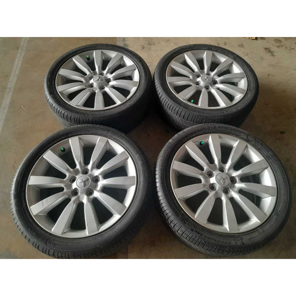 VELG MOBIL BEKAS OEM LANCER R18X7 5X114 BAN BONUS 225 45R18