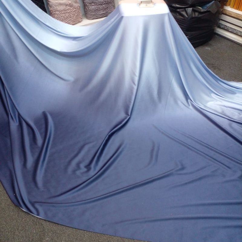 Kain armani gradasi silk premium