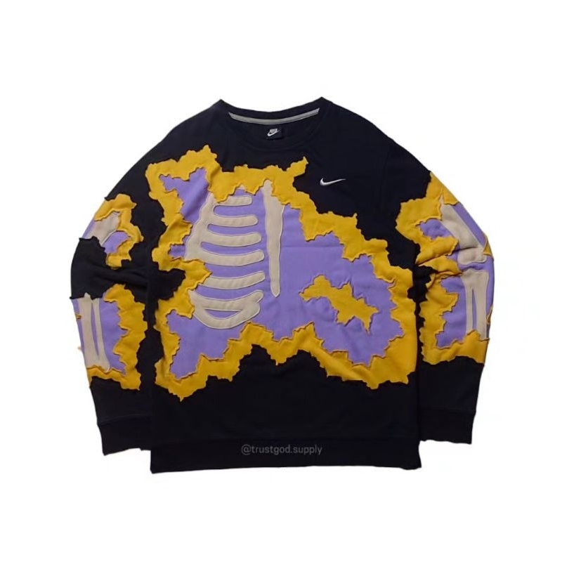 REWORKED NIKE SKELETON CREWNECK