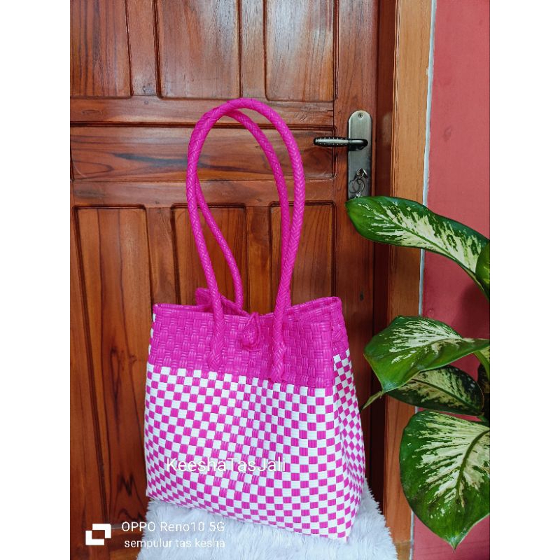 Tas anyaman plastik jali jali premium Fania size L