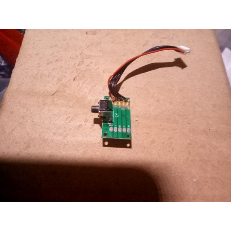 power on-of drone mjx V6