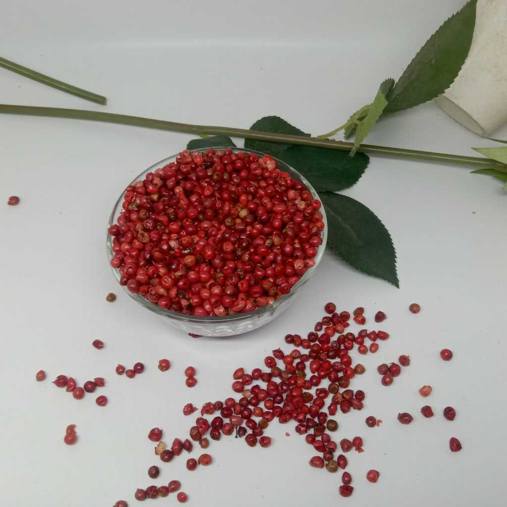 

PINK PEPPER CORN 1 KG / PEPPER Corn 1 KG