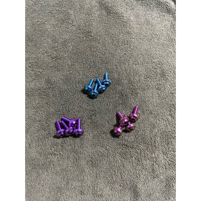 baut visor aerox titanium