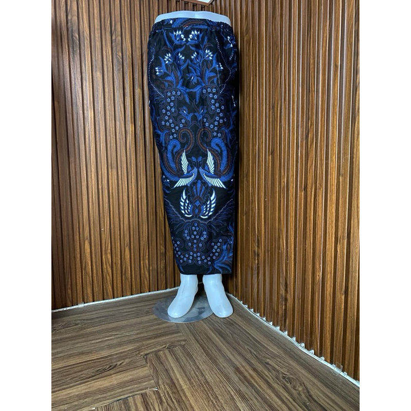 Rok Span Batik. Rok Batik Span. Rok Batik. Rok Batik Bigsize. Rok Batik Jumbo. Rok Batik Hitam. Rok 