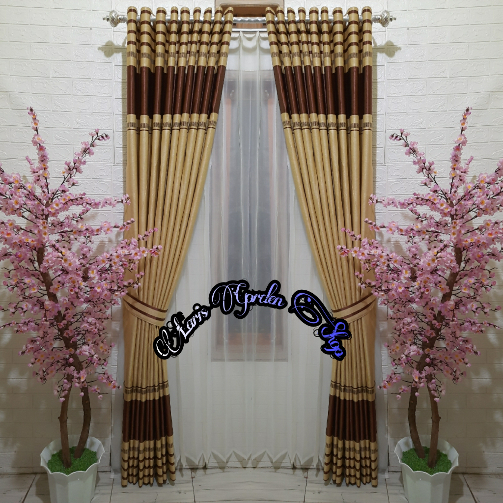 Gorden jendela pintu kamar minimalis panjang smokering lubang polos motip aqilla garis warna kuning