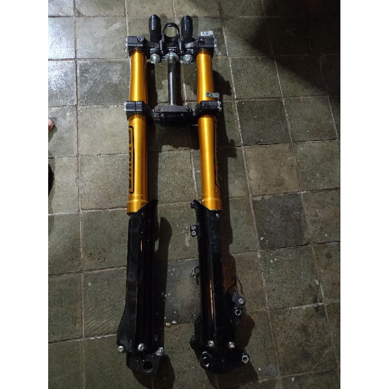 Usd klx 230 sm original copotan tahun 2024 shock upsidedown klx230 supermoto