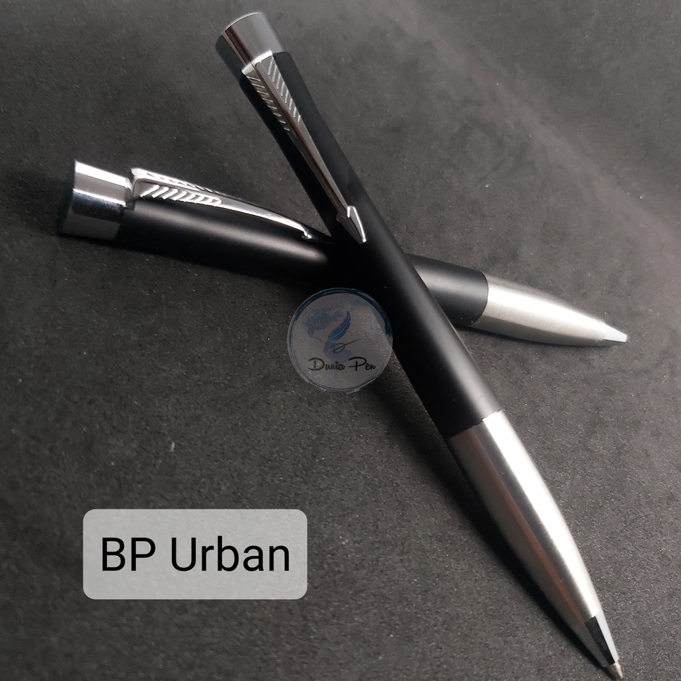 

KODE V3J9 Ballpoint Metal BP Urban Model Parker Urban Elegan Mewah BerkelasBisa Grafir Nama Logo Perusahaan