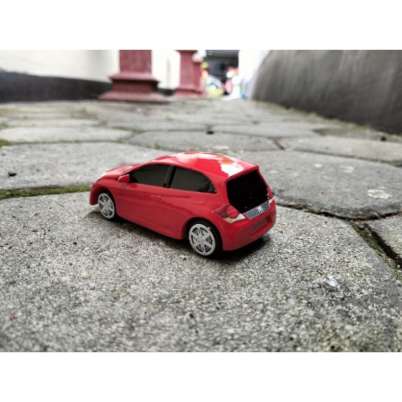 Miniatur/Diecast Honda Brio Old (2013) MERAH