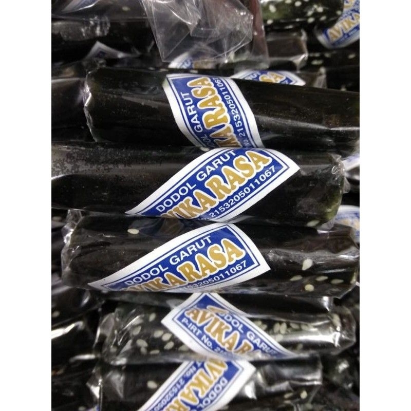 

DODOL GARUT KETAN HITAM WIJEN