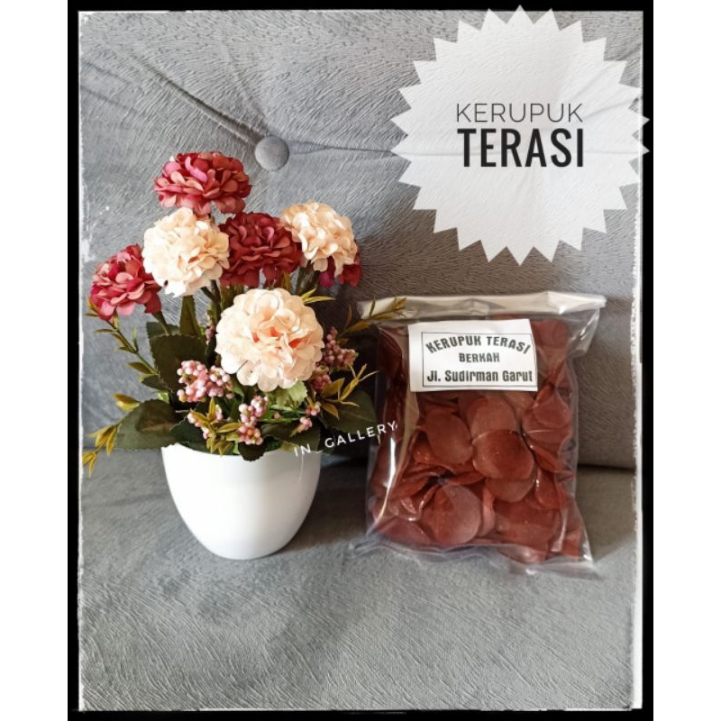 

(Kerupuk Terasi) Khas Garut Makanan Ringan Cemilan Kurupuk Terasi Lezat
