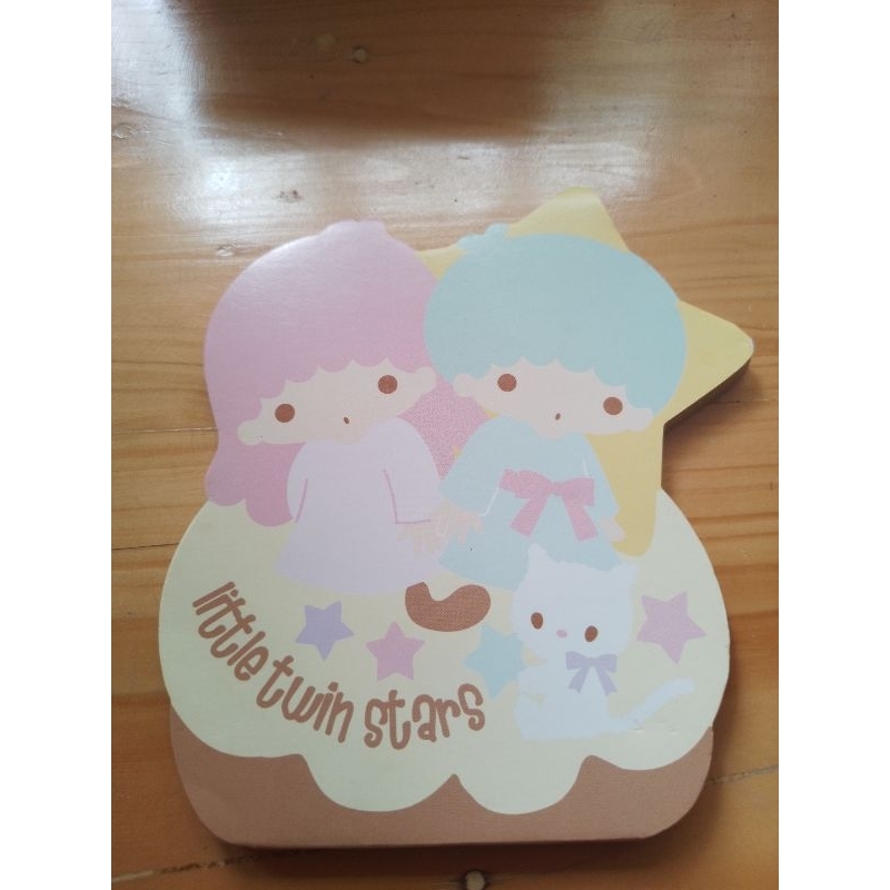 

Memo Little Twin Stars