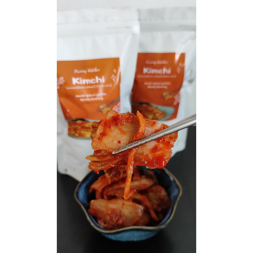 

KIMCHI ACAR SAWI PUTIH KHAS KOREA 500 GR