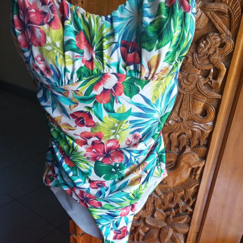 PRELOVED/THRIFT BAJU RENANG BUNGA2