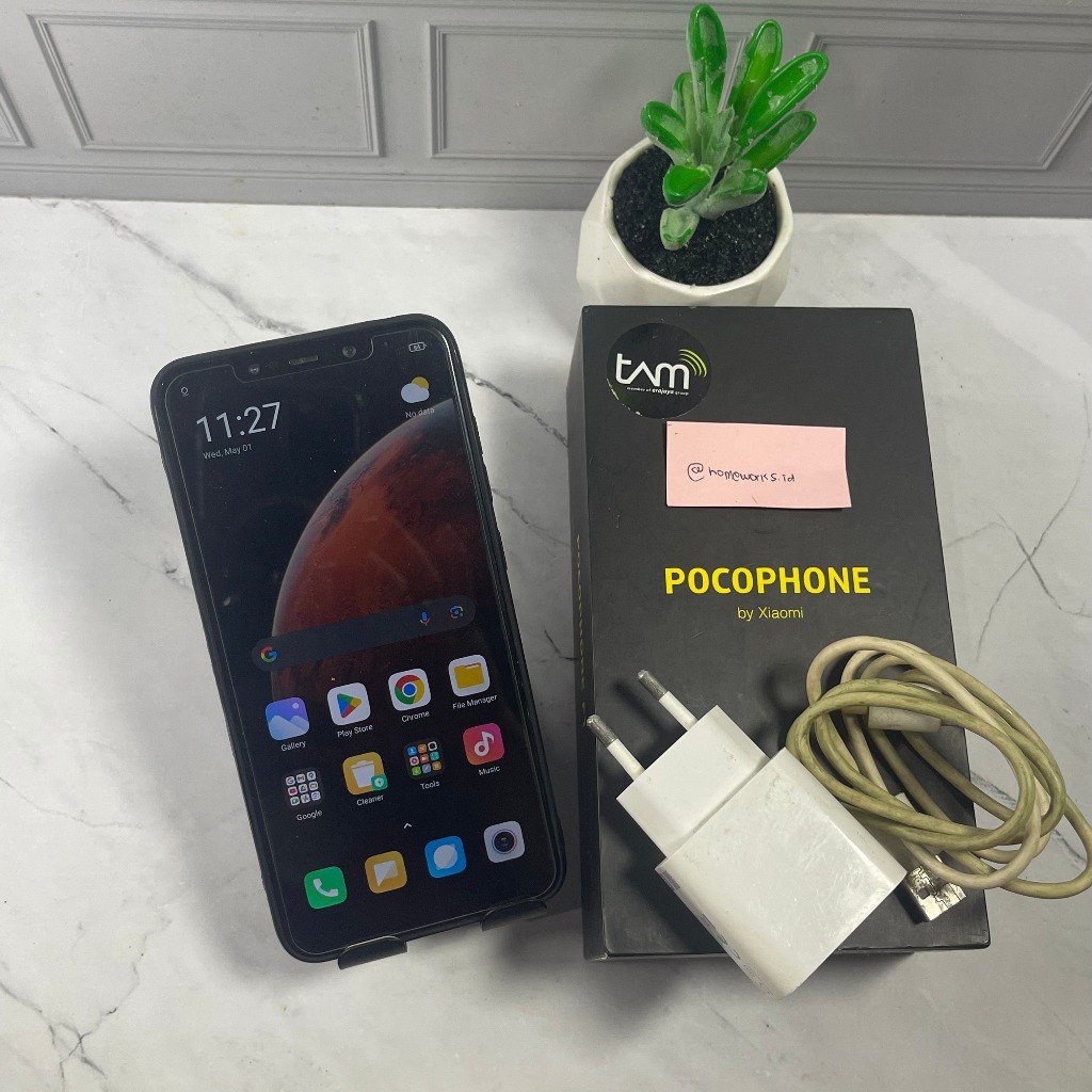 Xiaomi Pocophone F1 RAM 6/128 GB ORI Bergaransi Ex Garansi Resmi IMEI Terdaftar FULLSET - Kode 002