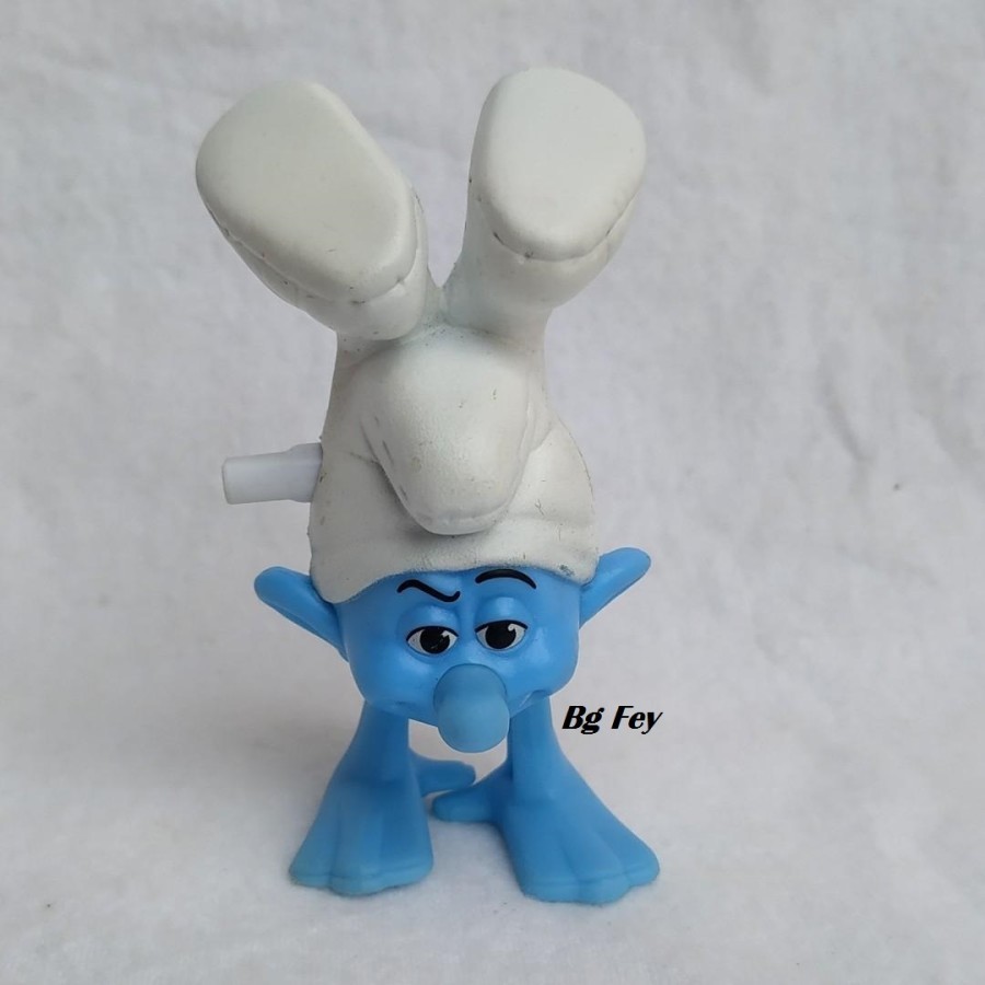 The Smurfs - Hands Stand Hetty Smurf - Happy Meal Mc Donald 2013