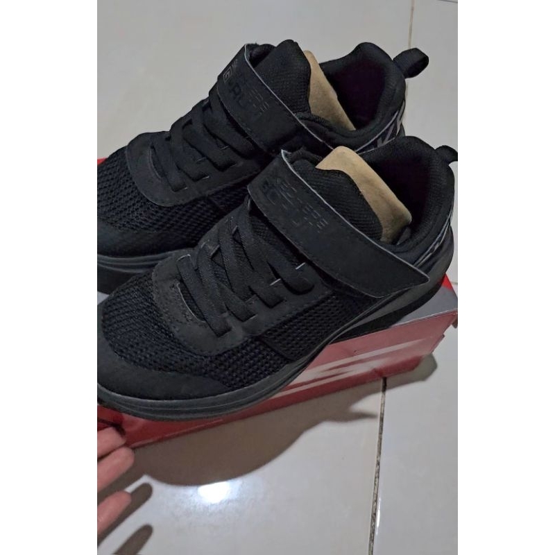 sepatu anak original skechers go run denzo all black murah