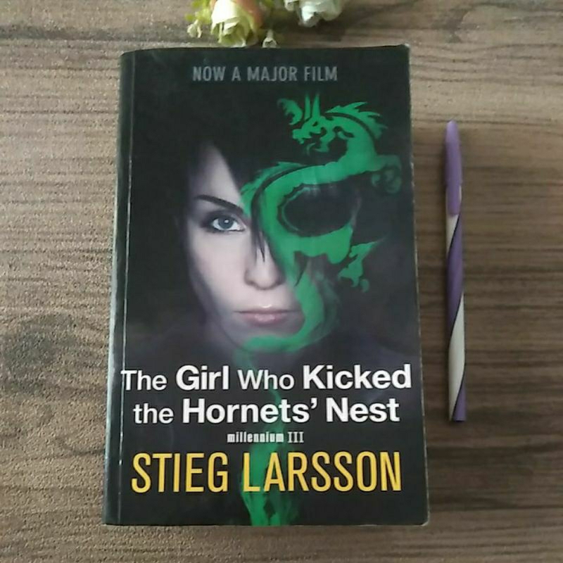 novel Stieg Larsson The Girl who Kicked the Hornets Nest preloved