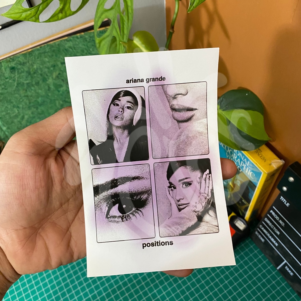 

stiker ariana grande / stiker poster / sticker aesthetic / sticker tumblr / stiker premium / stiker hp / stiker laptop / stiker helm / stiker tahan air