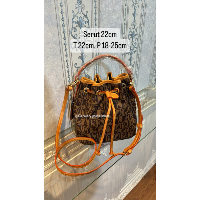 Bonia serut monogram