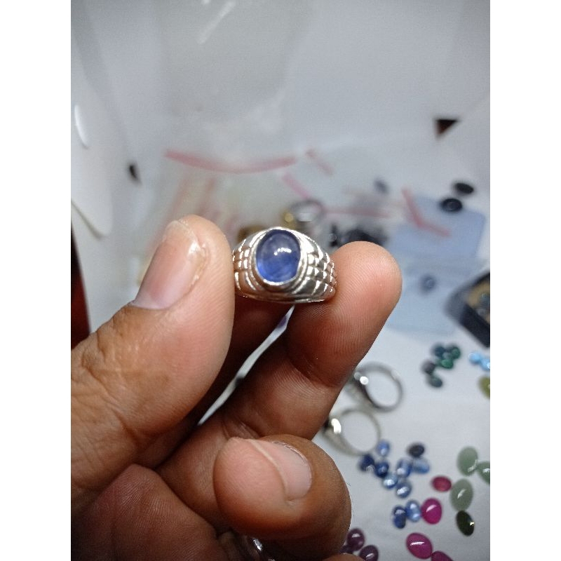 natural blue sapphire afrika