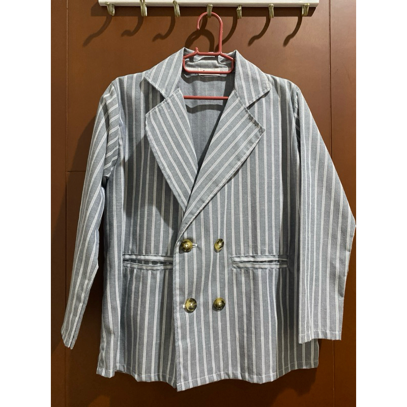 Preloved blazer wanita / blazer wanita lengan panjang, blazer wanita motif garis / blazer wanita gar