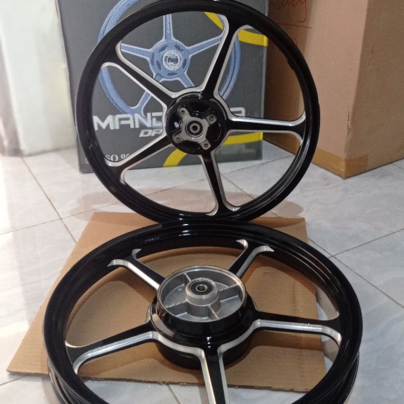 VELG MANDALIKA CNC TROMOL KECIL YAMAHA JUPITER WARNA HITAM