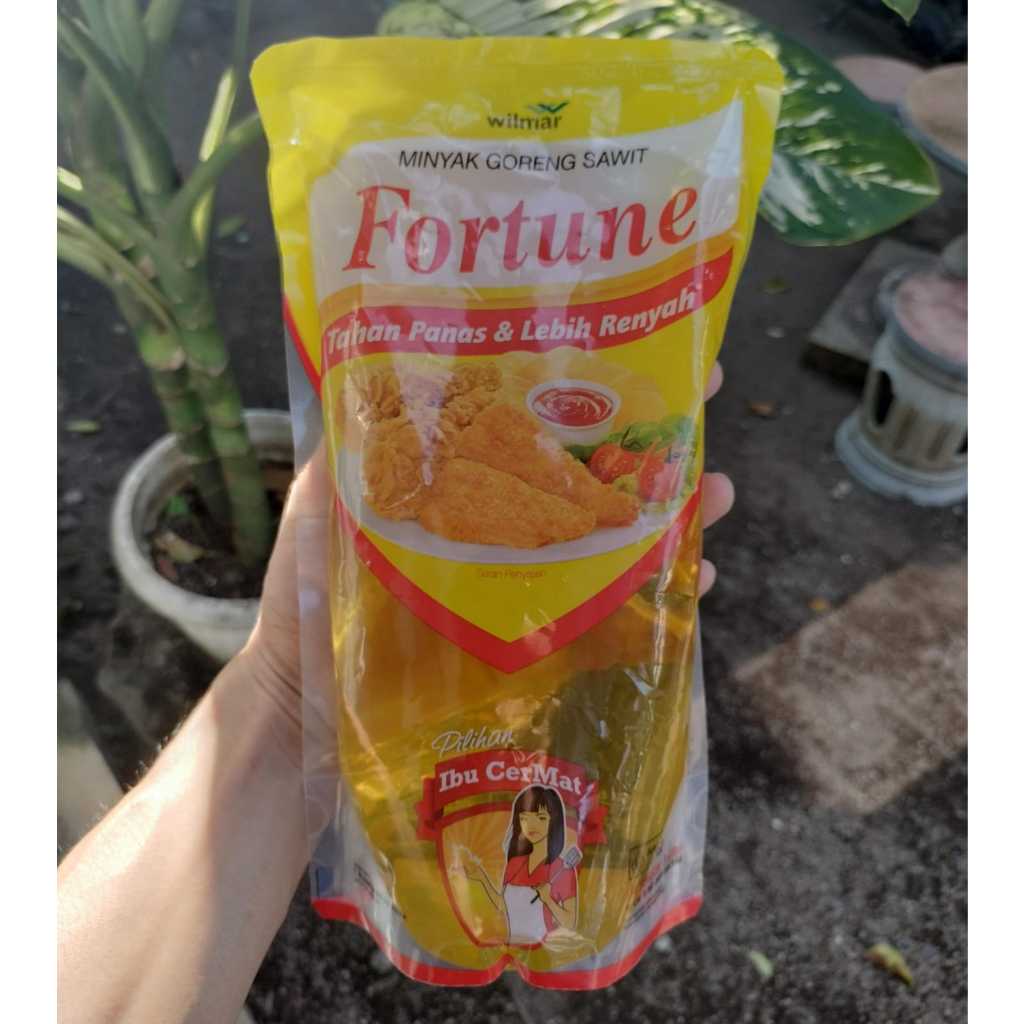 

Minyak Goreng Fortune refil 1Liter / 2 liter 1 dus