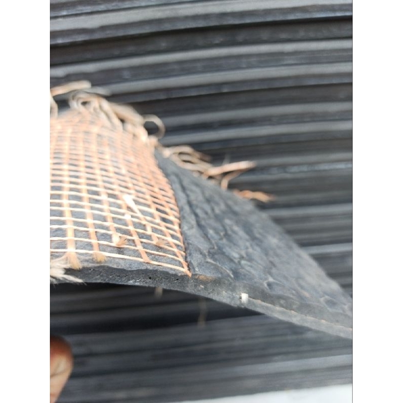 karpet sapi Lapis benang nilon ukuran Jumbo Lebar 122cm panjang 200cm tebal 12mm