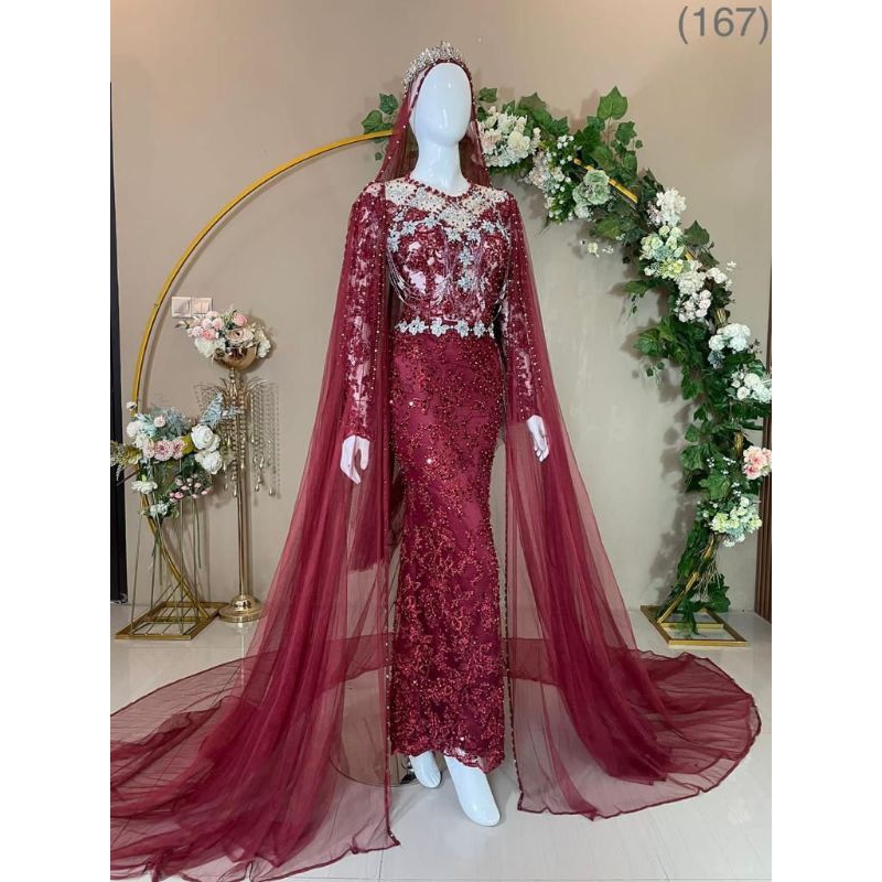 Gaun pengantin slim maroon murah