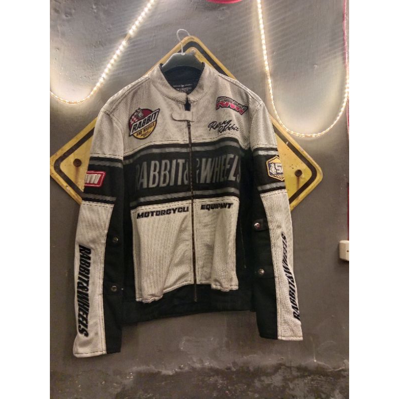 JAKET RABBIT & WHEELS
