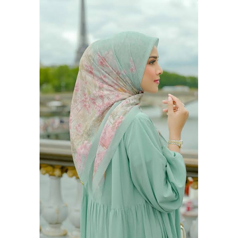 ready buttonscarves parisian