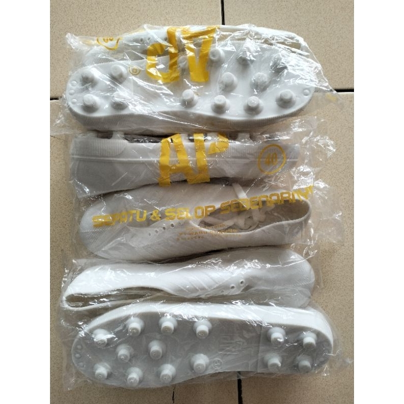 Sepatu alas/sepatu karet