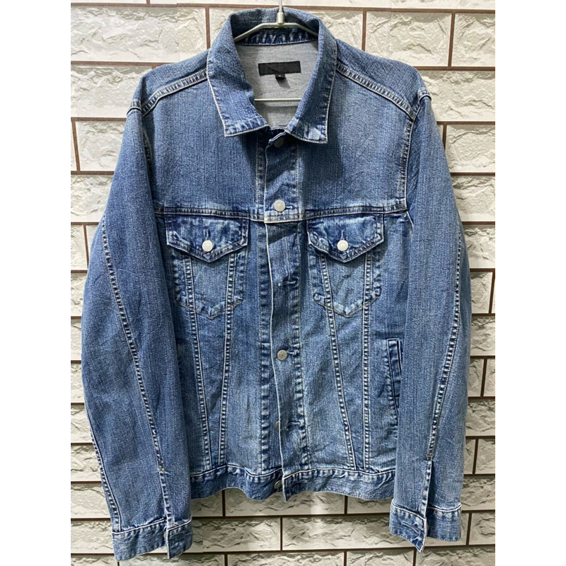 uniqlo denim jaket second