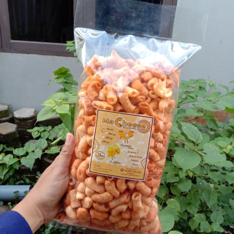 

Makaroni Keju Cheddar MaCheese Balado 500gr