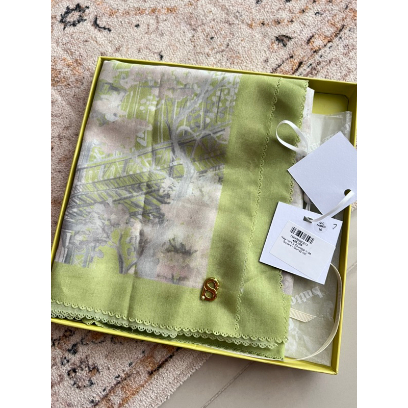 Buttonscarves NewYork