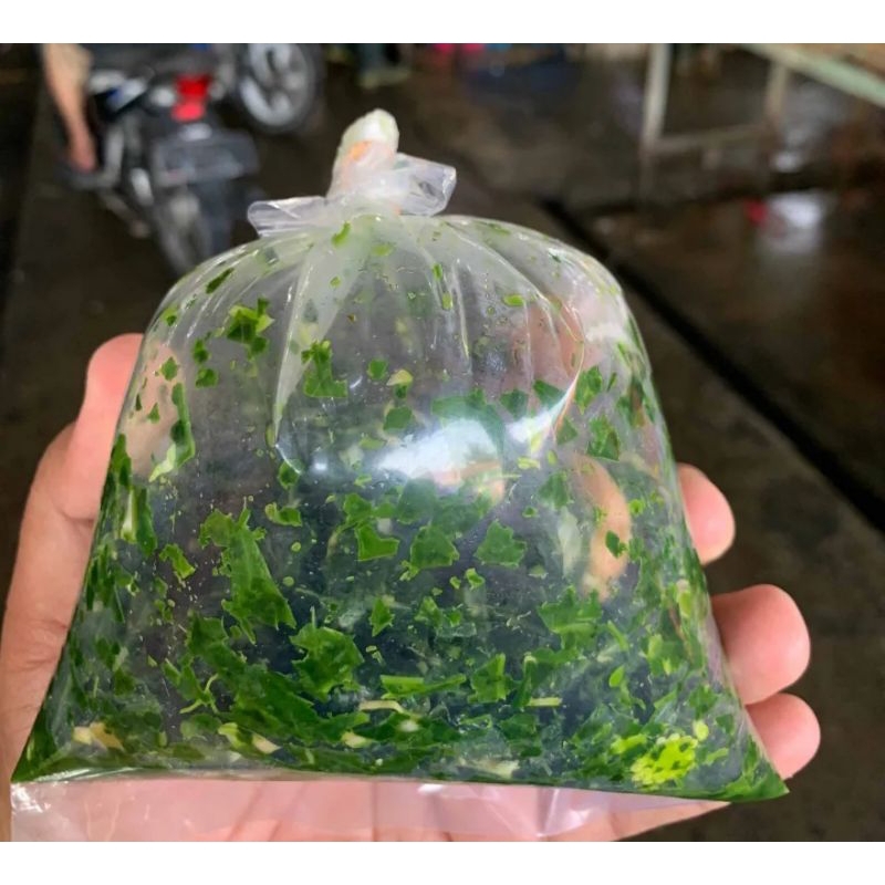 

daun ubi tumbuk siap masak