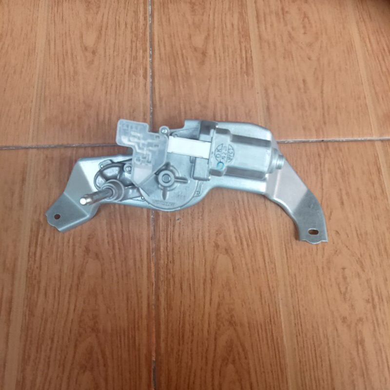 Dinamo wiper belakang Datsun go,go cross original