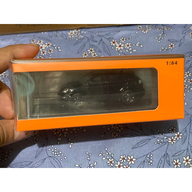 GCD 1/64 Toyota Harrier Black Hitam