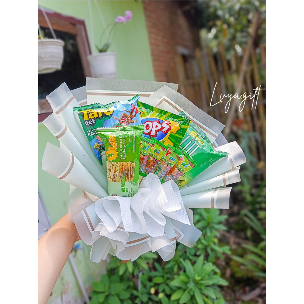 

LVYA.GIFT 4321.26 BUKET SNACK MIX WISUDA PREMIUM