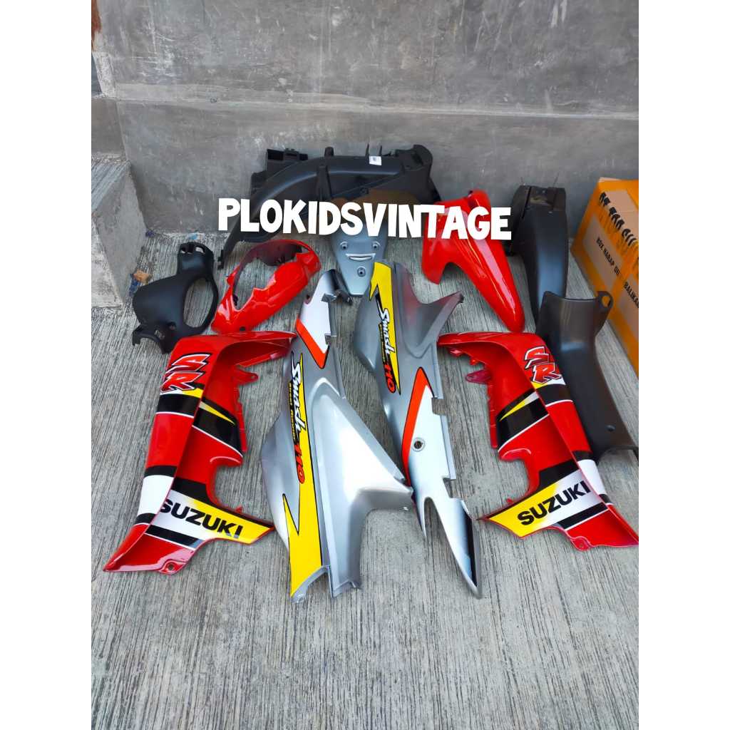 FULL BODY HALUS KASAR SUZUKI SMASH LAMA 110 SR SILVER MERAH