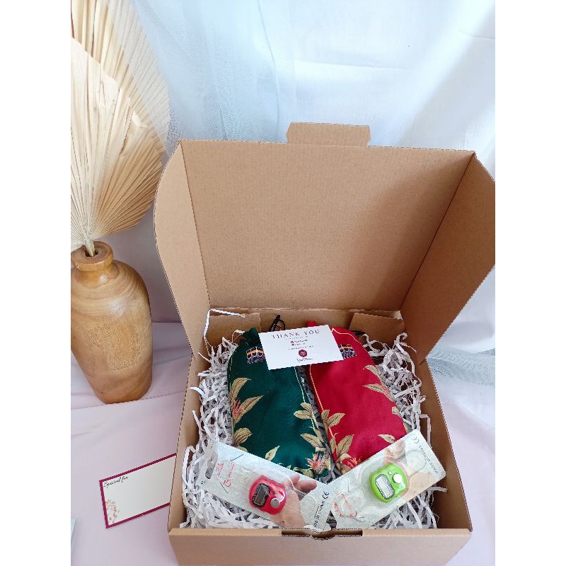 

Hampers/Gift/Hadiah/sejadahtravel