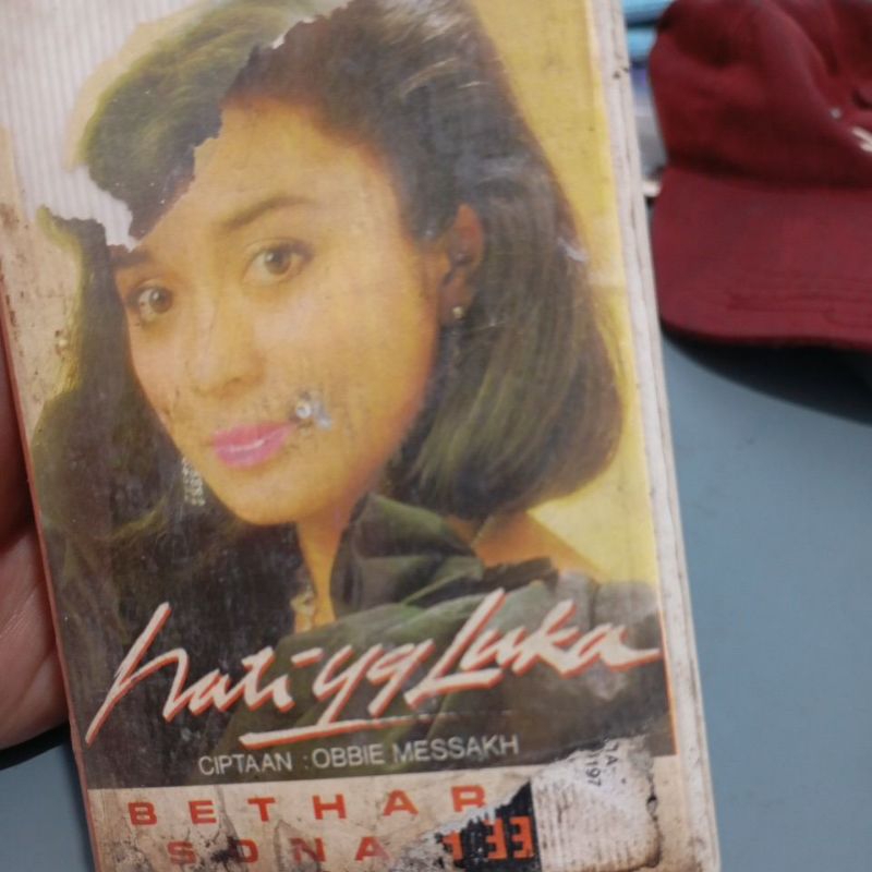 kaset betharia sonata hati yang  luka