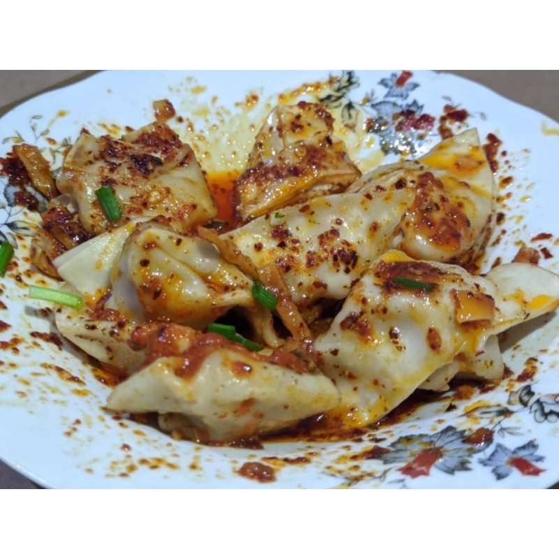 

Pangsit Ayam (full ayam)