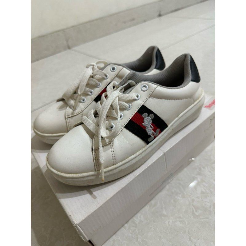 Preloved nevada disney shoes size 37