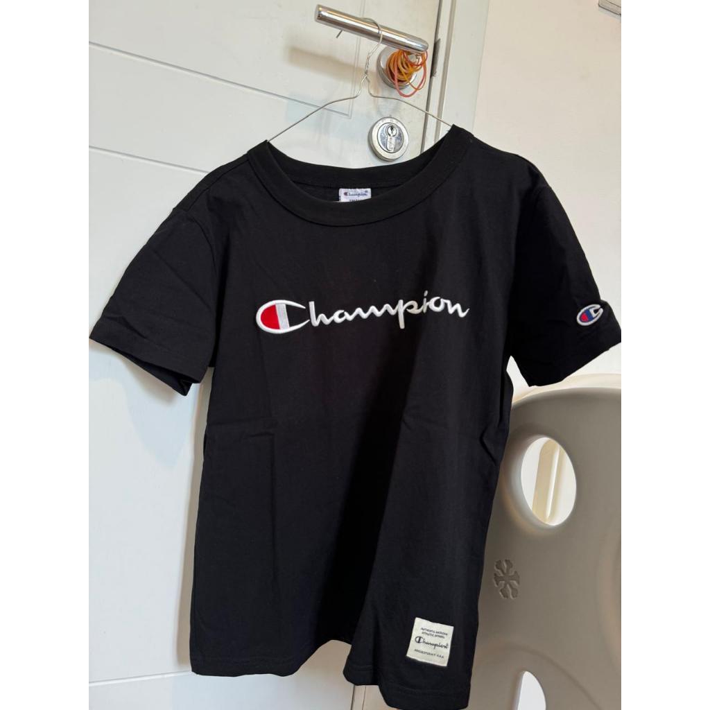 PRELOVED CHAMPION T-SHIRT BLACK / KAOS OVERSIZED HITAM WANITA